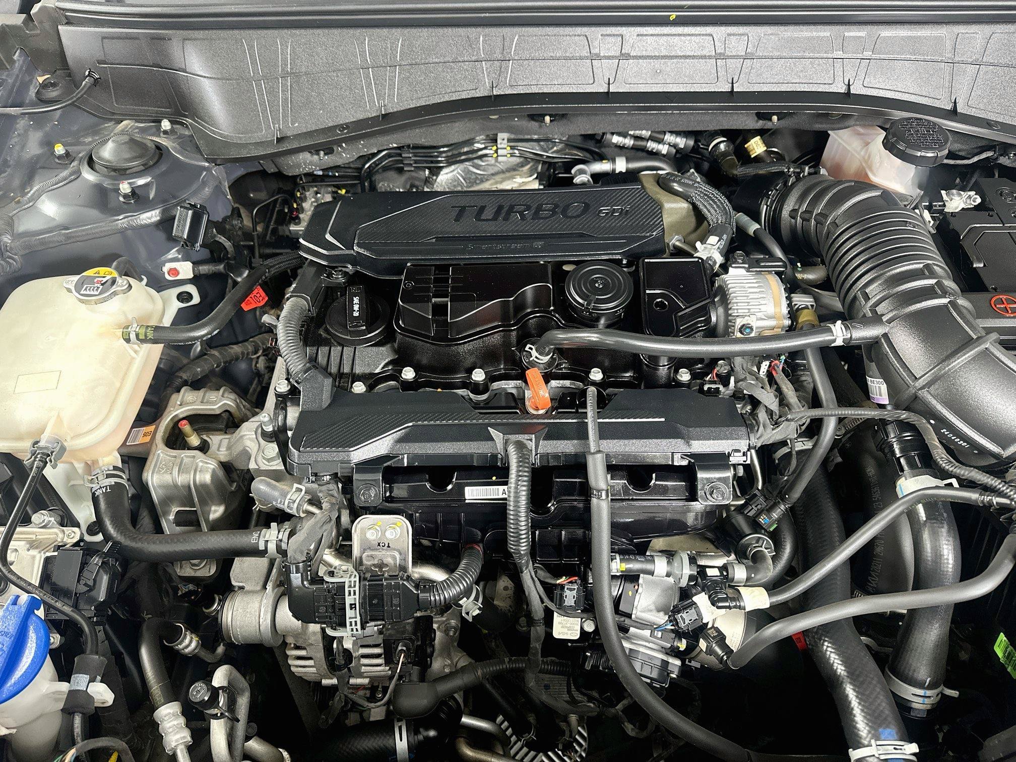 Used 2024 Hyundai Kona Limited FWD image 36