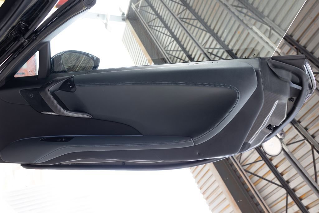 Used 2019 BMW i8 Roadster AWD/4WD image 49