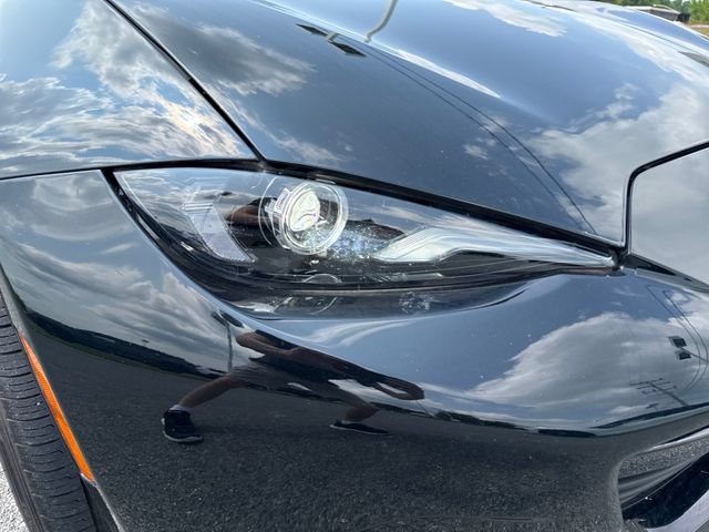 Used 2024 MAZDA MX-5 Miata Sport RWD image 10