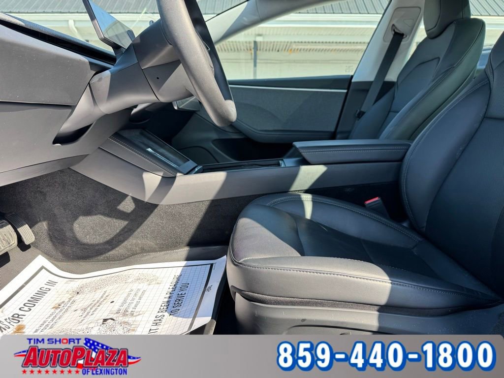 Used 2024 Tesla Model 3 Standard Range image 32