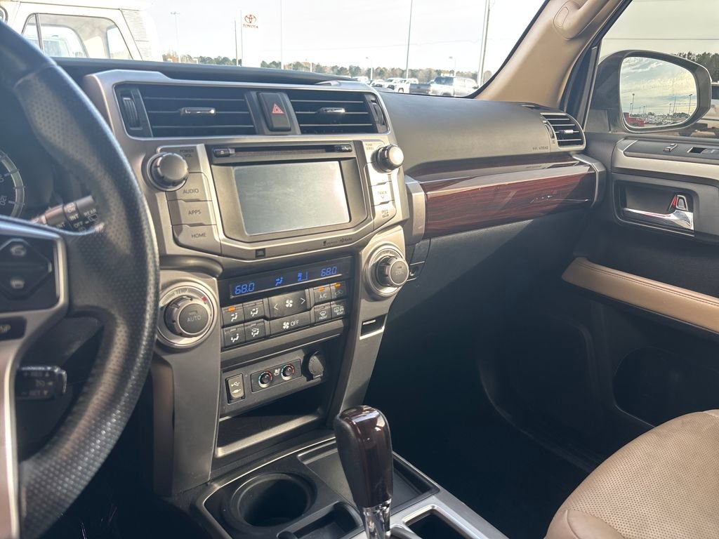 Used 2014 Toyota 4Runner Limited image 15