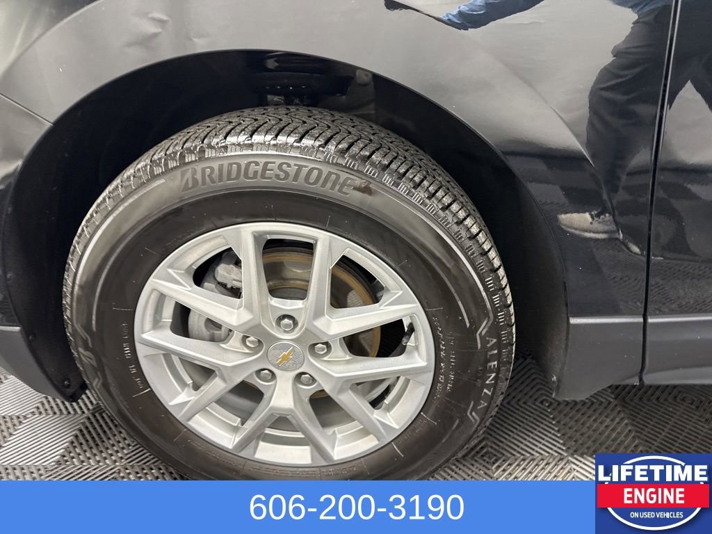 Used 2024 Chevrolet Equinox LS w/ LS Convenience Package image 13
