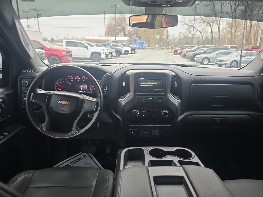 Used 2023 Chevrolet Silverado 3500 W/T image 18