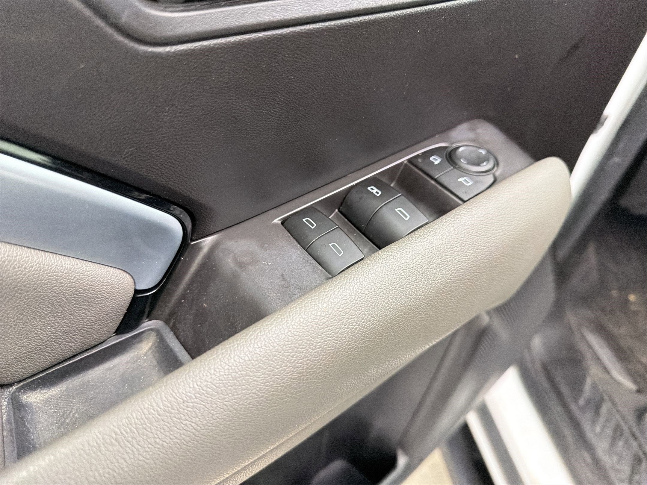 Used 2023 Chevrolet Colorado ZR2 w/ ZR2 Convenience Package III image 12