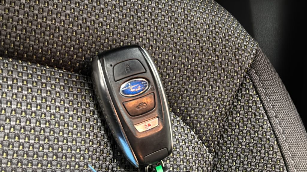 Used 2024 Subaru Crosstrek 2.0i Premium image 37