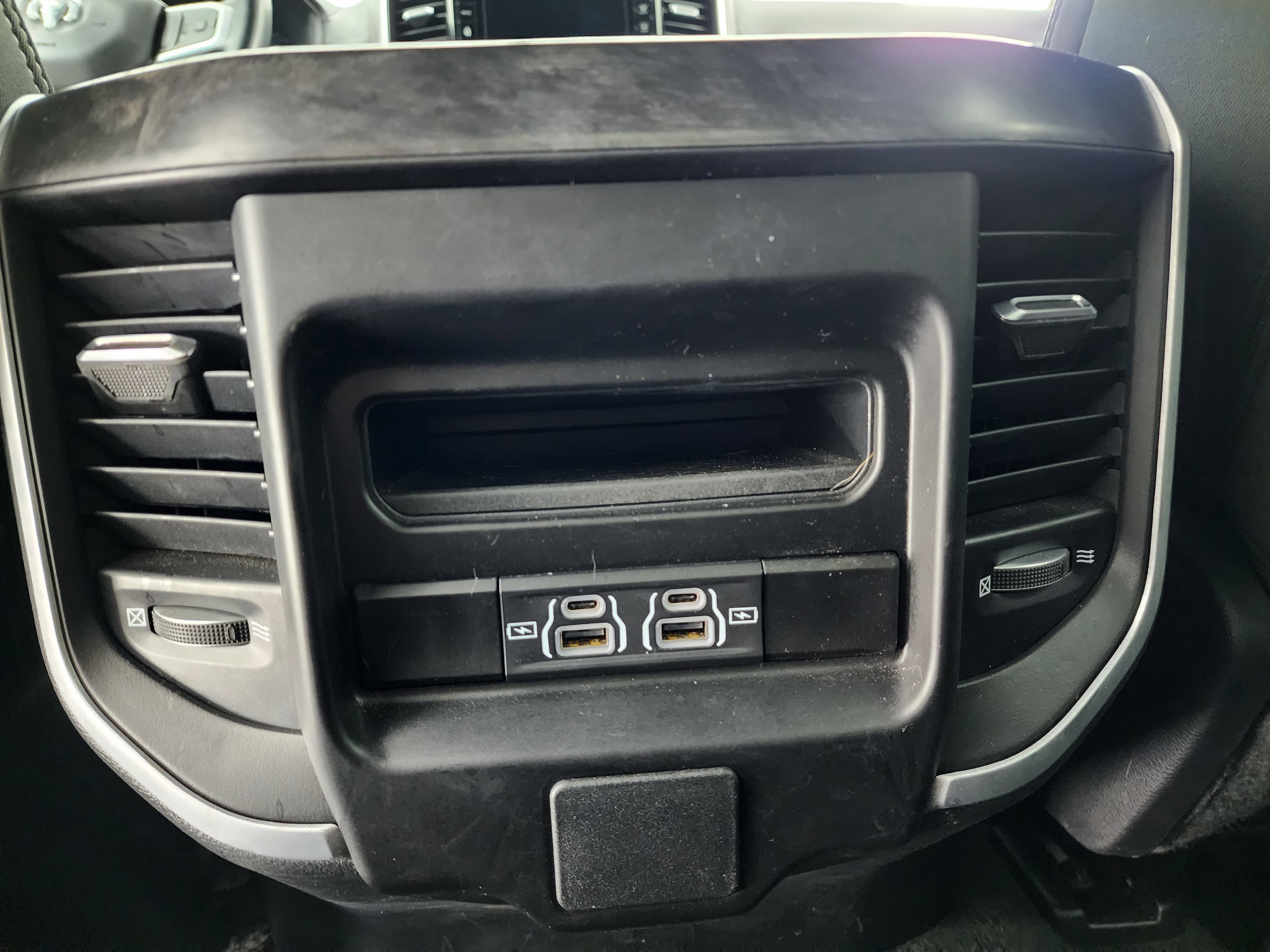 Used 2023 RAM 1500 Big Horn image 38