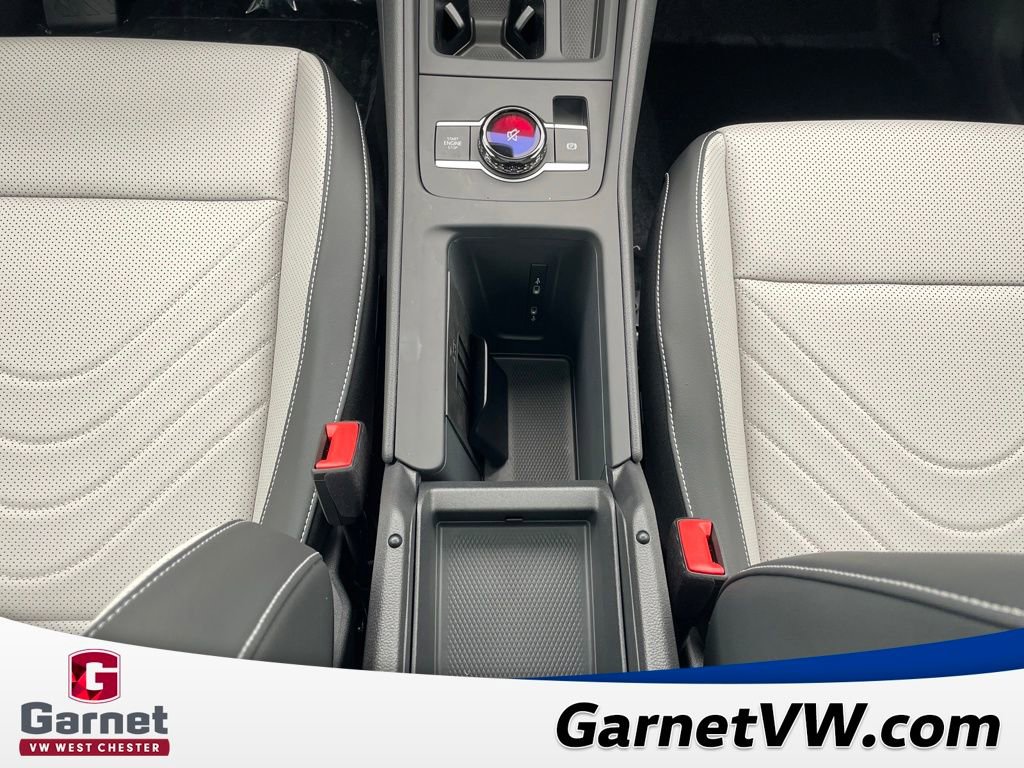 New 2026 Volkswagen Tiguan SE image 19