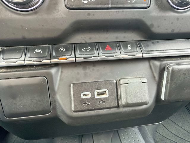 Used 2023 Chevrolet Silverado 1500 Custom AWD/4WD image 25