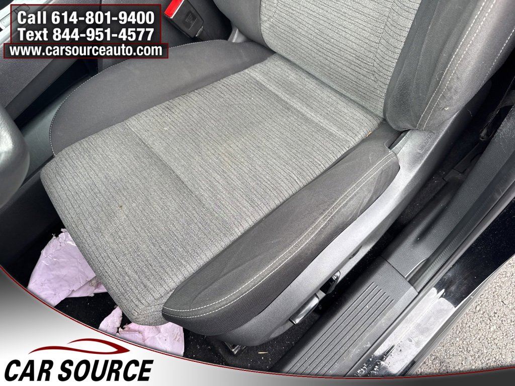 Used 2021 Nissan Rogue SV image 15