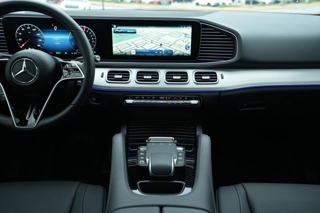 Certified 2025 Mercedes-Benz GLE 450e 4MATIC image 27