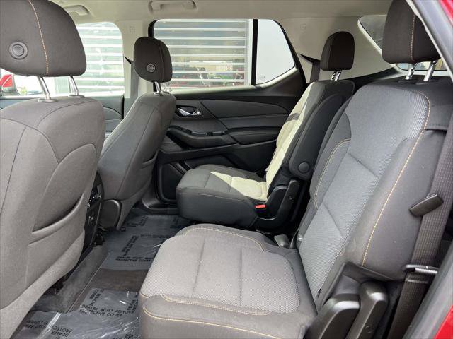 Used 2021 Chevrolet Traverse LT image 15