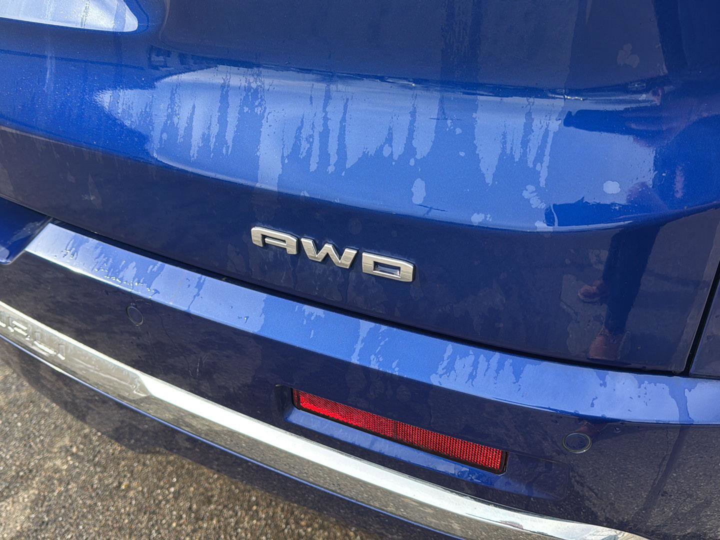 Used 2023 GMC Acadia Denali w/ Denali Ultimate Package image 6