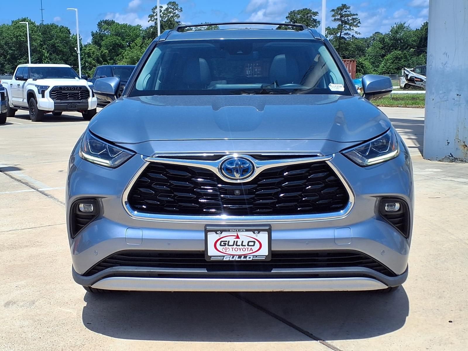 Certified 2021 Toyota Highlander Platinum FWD image 4