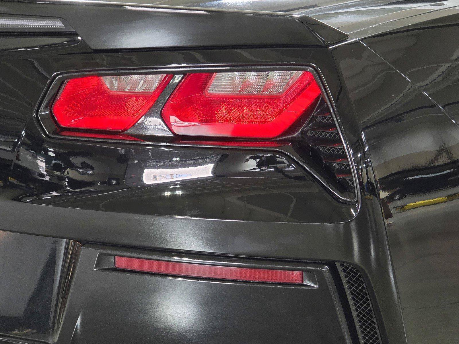 Used 2016 Chevrolet Corvette Stingray Convertible w/ 3LT Preferred Equipment Group RWD image 12
