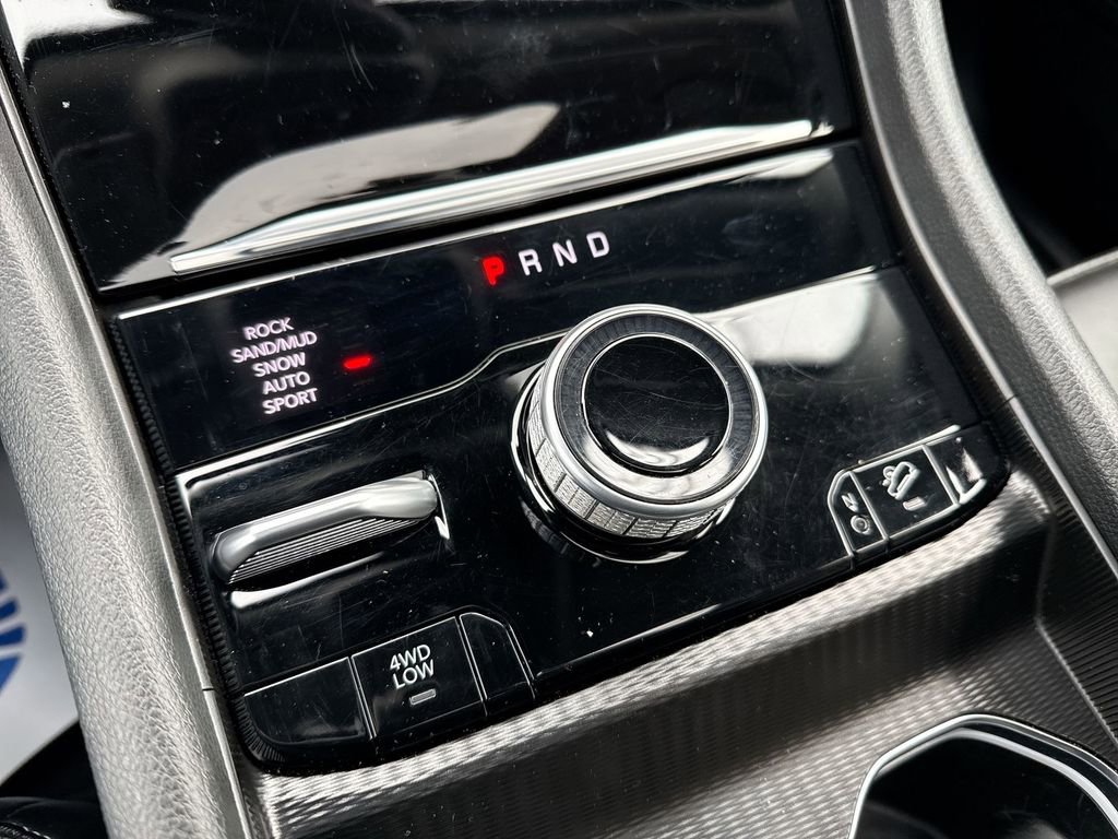 Used 2024 Jeep Grand Cherokee Limited 4xe image 18