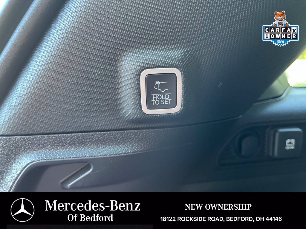 Used 2025 Jeep Grand Cherokee Limited w/ Black Appearance Package AWD/4WD image 20