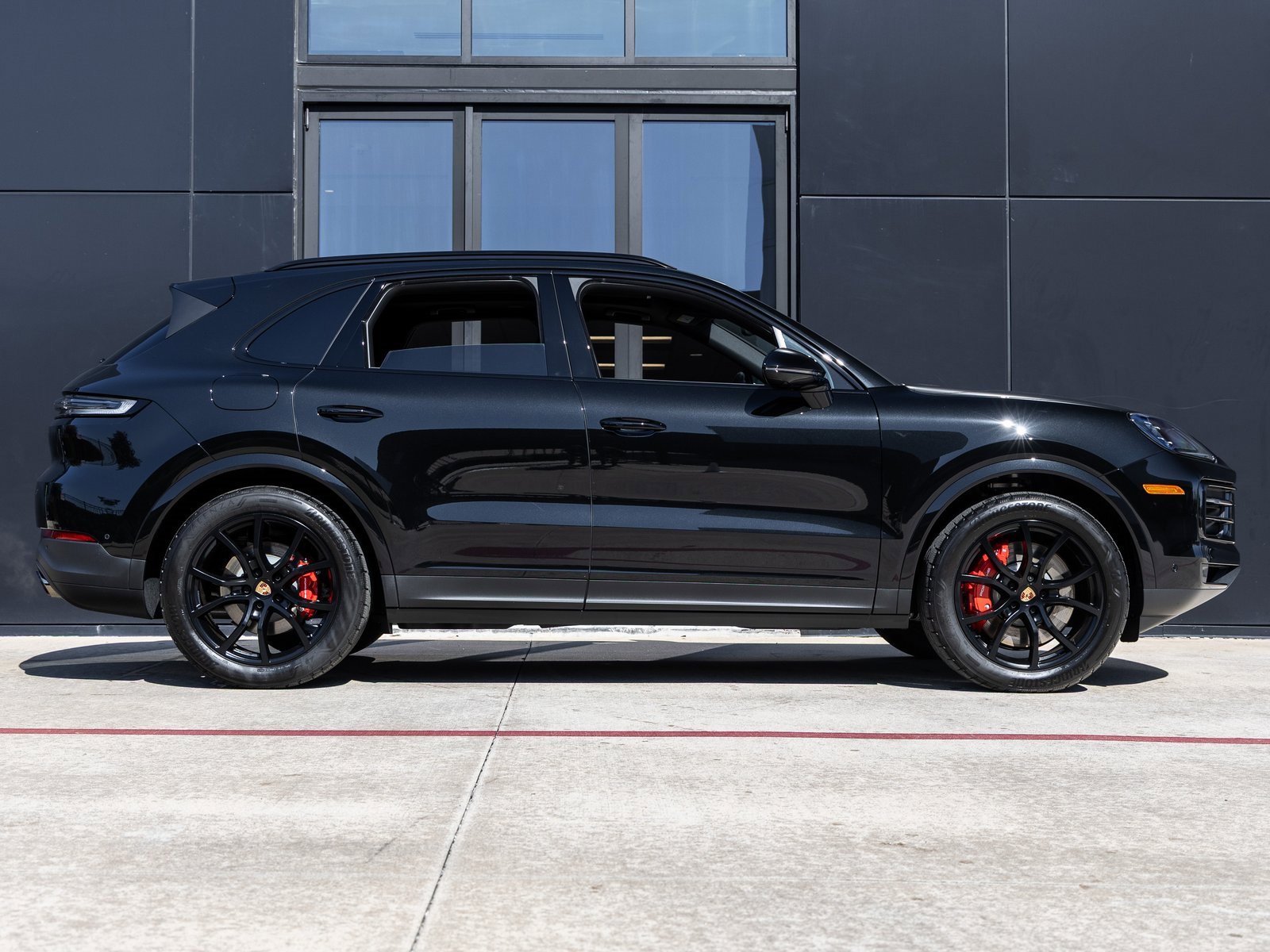 New 2026 Porsche Cayenne S image 12