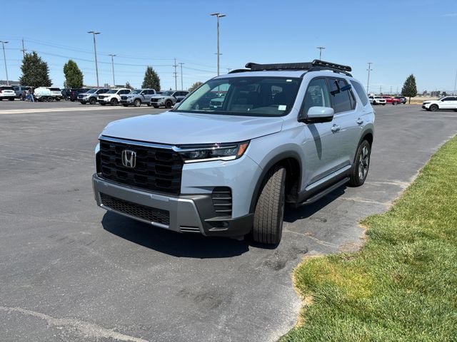 New 2026 Honda Pilot Touring image 7