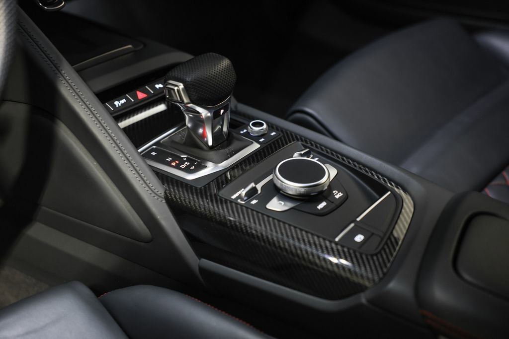 Used 2020 Audi R8 V10 performance image 32