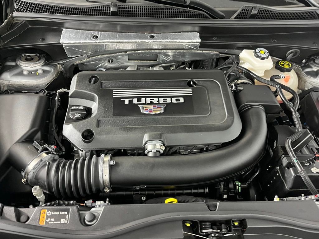 Used 2024 Cadillac XT4 Premium Luxury image 34