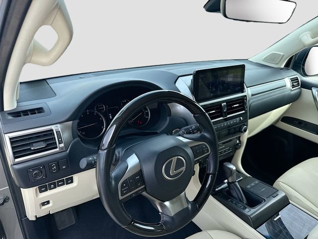 Certified 2022 Lexus GX 460 Premium w/ Premium Plus Package AWD/4WD image 25