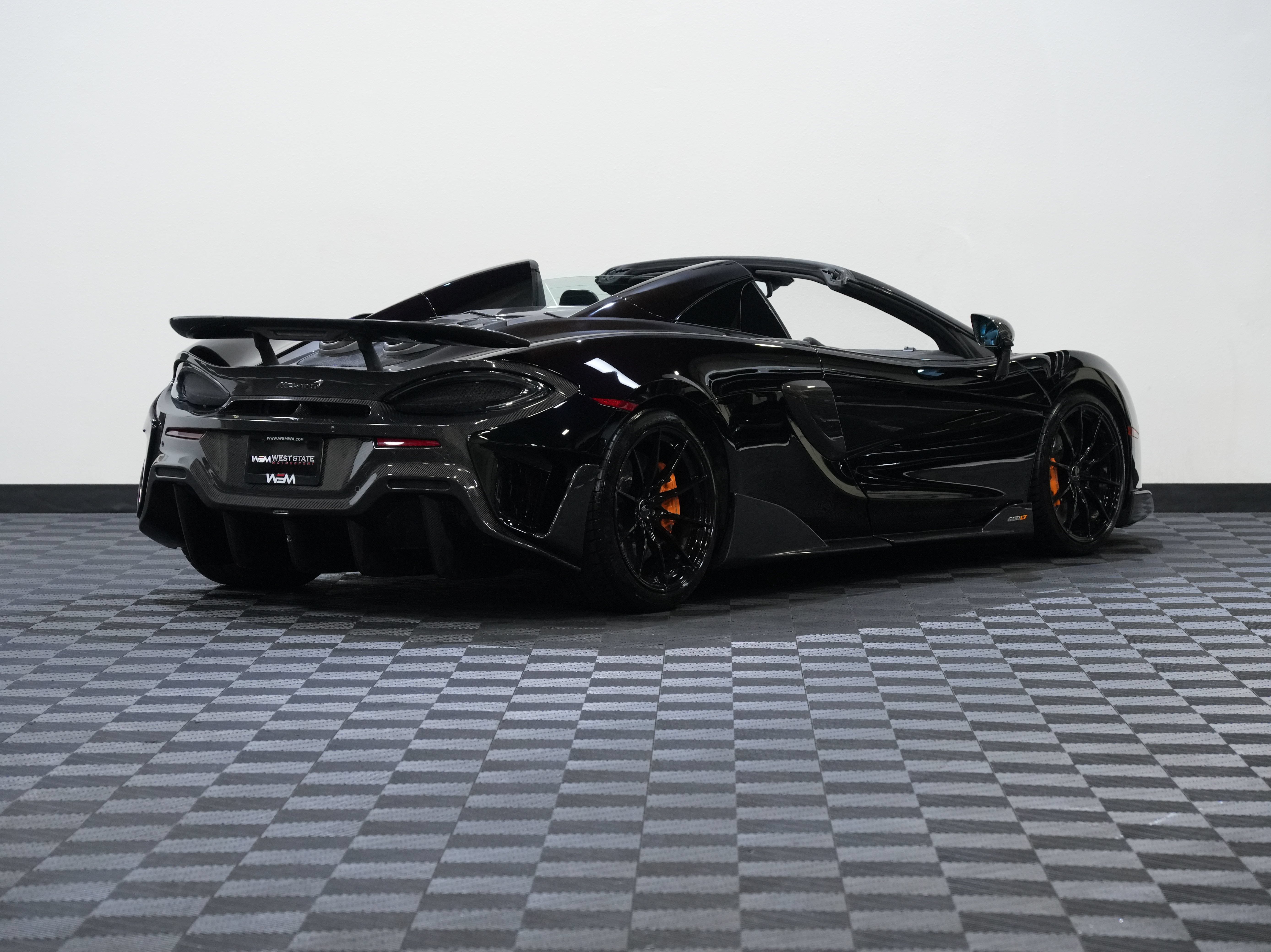 Used 2020 McLaren 600LT Spider RWD image 6