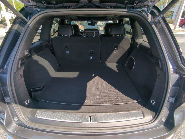 Certified 2022 Jeep Grand Cherokee Summit w/ Adv Protech Group IV image 14