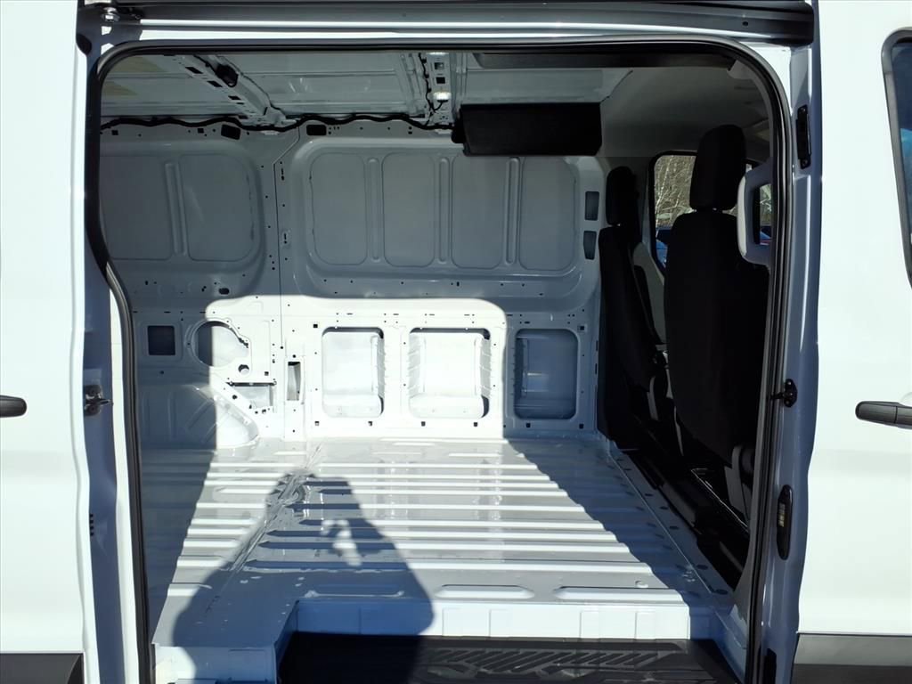 New 2026 Ford Transit 250 Low Roof image 9
