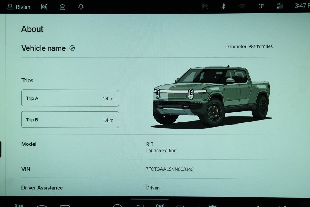 Used 2022 Rivian R1T Launch Edition image 13