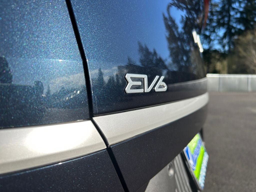 Used 2024 Kia EV6 Light RWD image 33