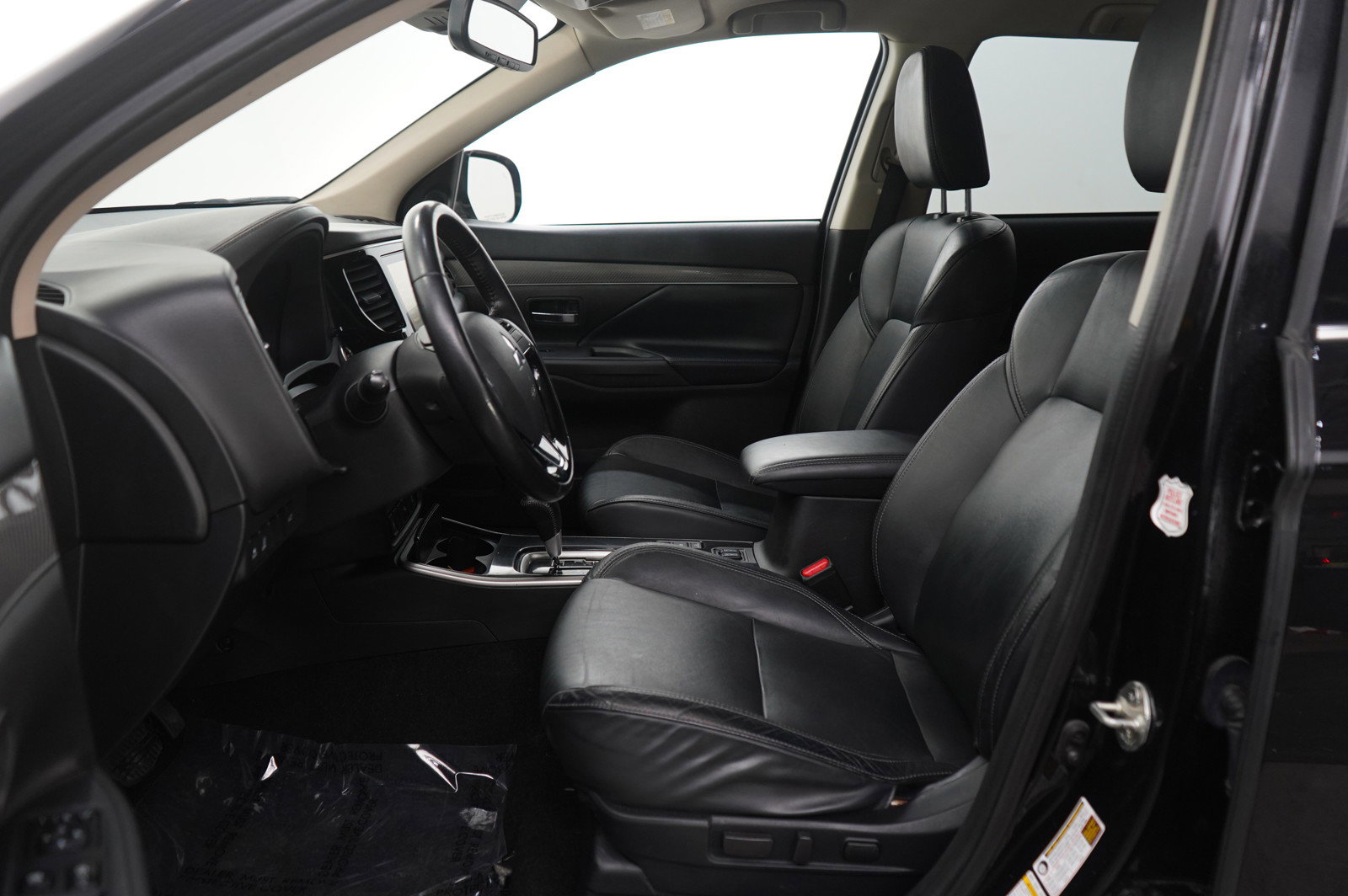 Used 2020 Mitsubishi Outlander SEL image 16