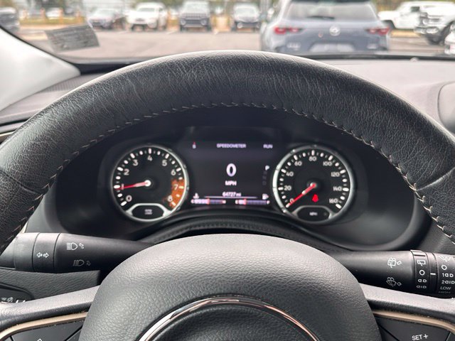 Used 2017 Jeep Renegade Limited AWD/4WD image 23