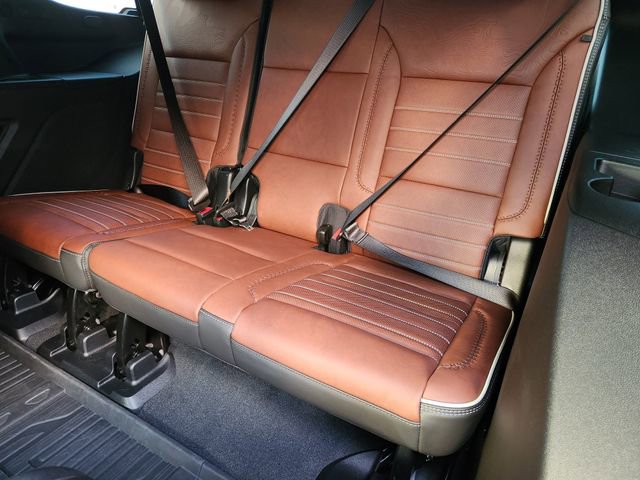 Used 2024 GMC Yukon Denali Ultimate image 24