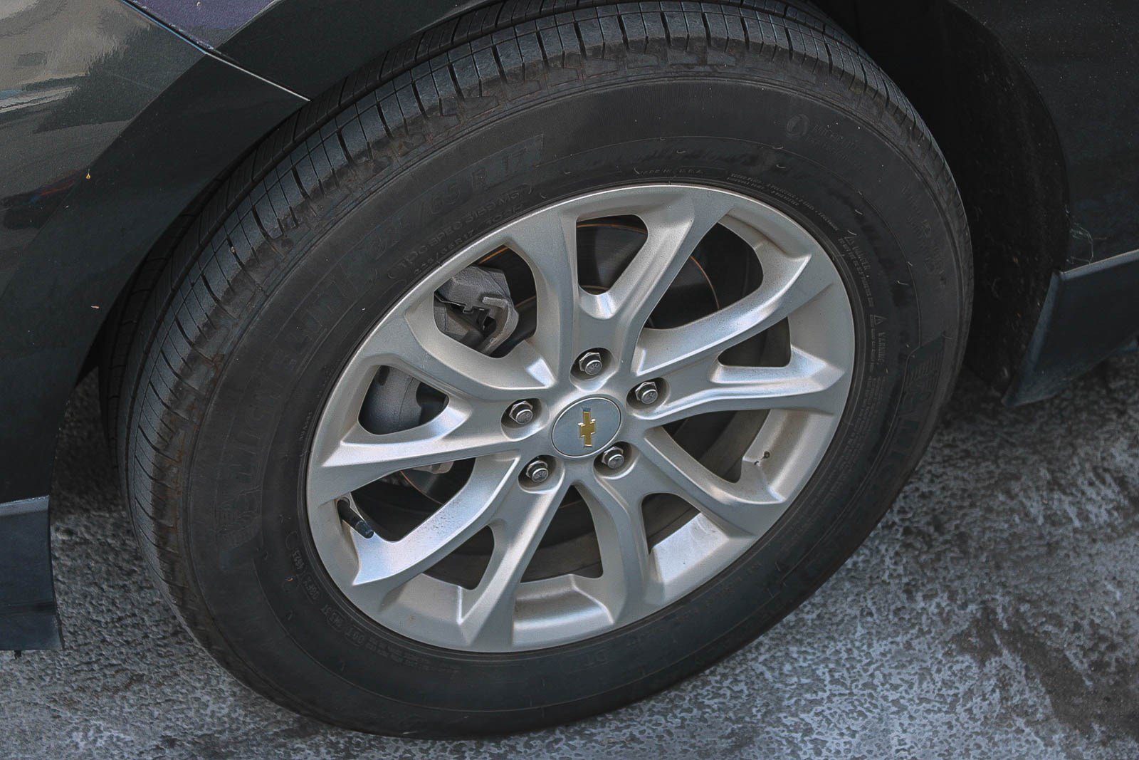 Used 2021 Chevrolet Equinox LS FWD image 8