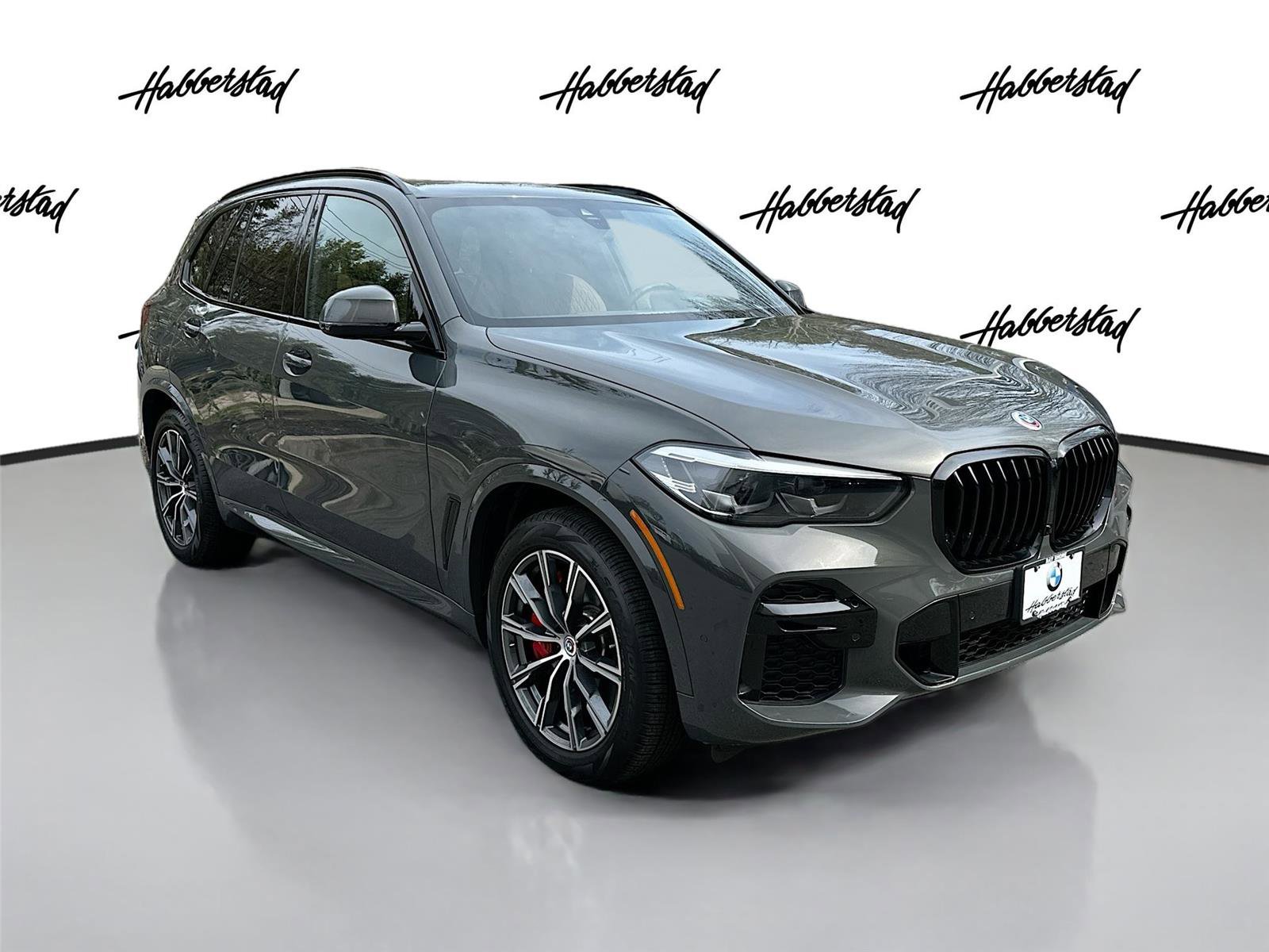 Used 2023 BMW X5 M50i w/ Climate Comfort Package image 3