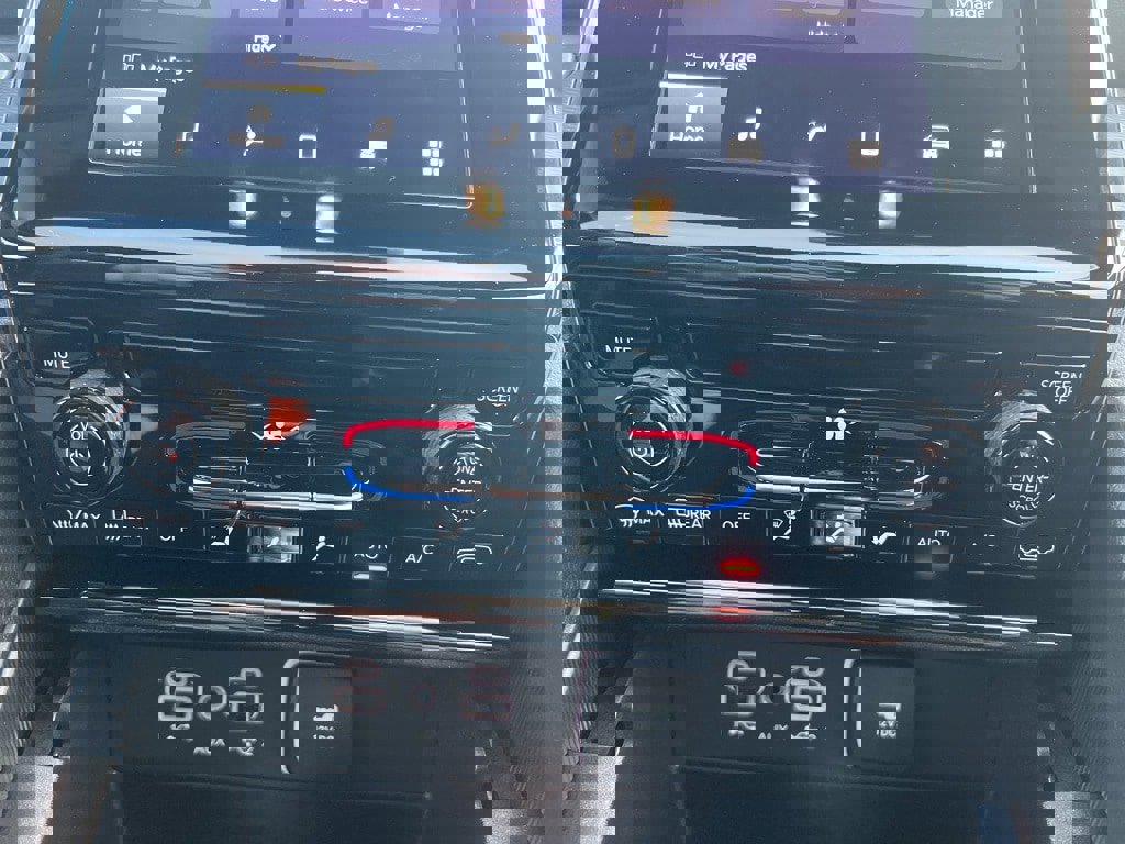 New 2025 Jeep Grand Cherokee Laredo X image 31