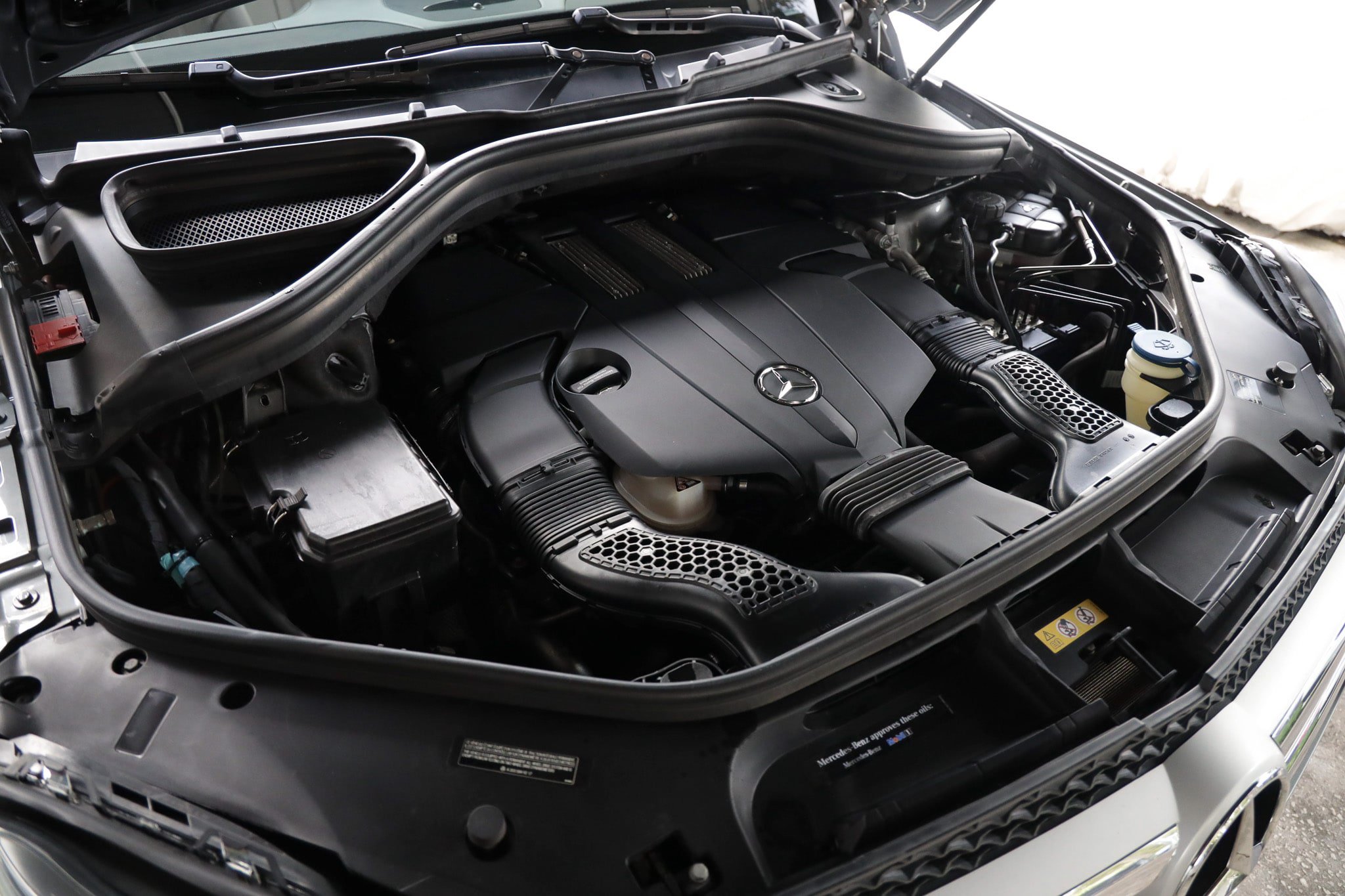 Used 2015 Mercedes-Benz GL 450 4MATIC image 55