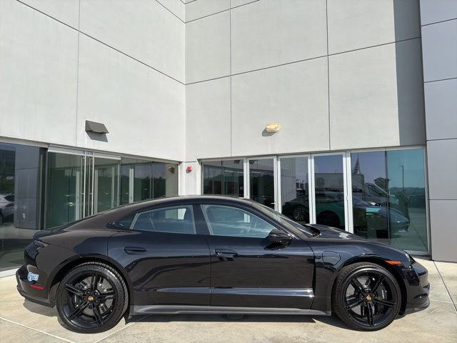 Used 2021 Porsche Taycan Turbo S AWD/4WD image 9