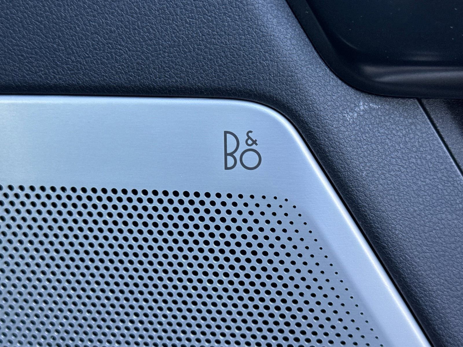 New 2026 Ford F350 Platinum w/ FX4 Off-Road Package image 19