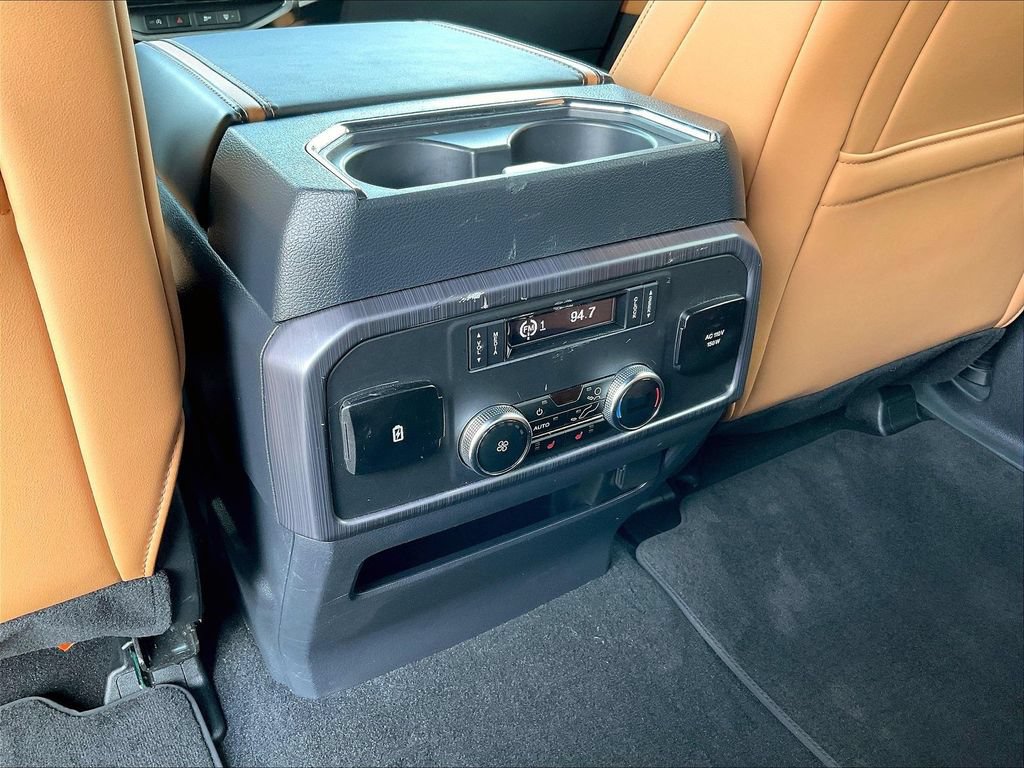 Certified 2024 Ford Expedition Platinum AWD/4WD image 10
