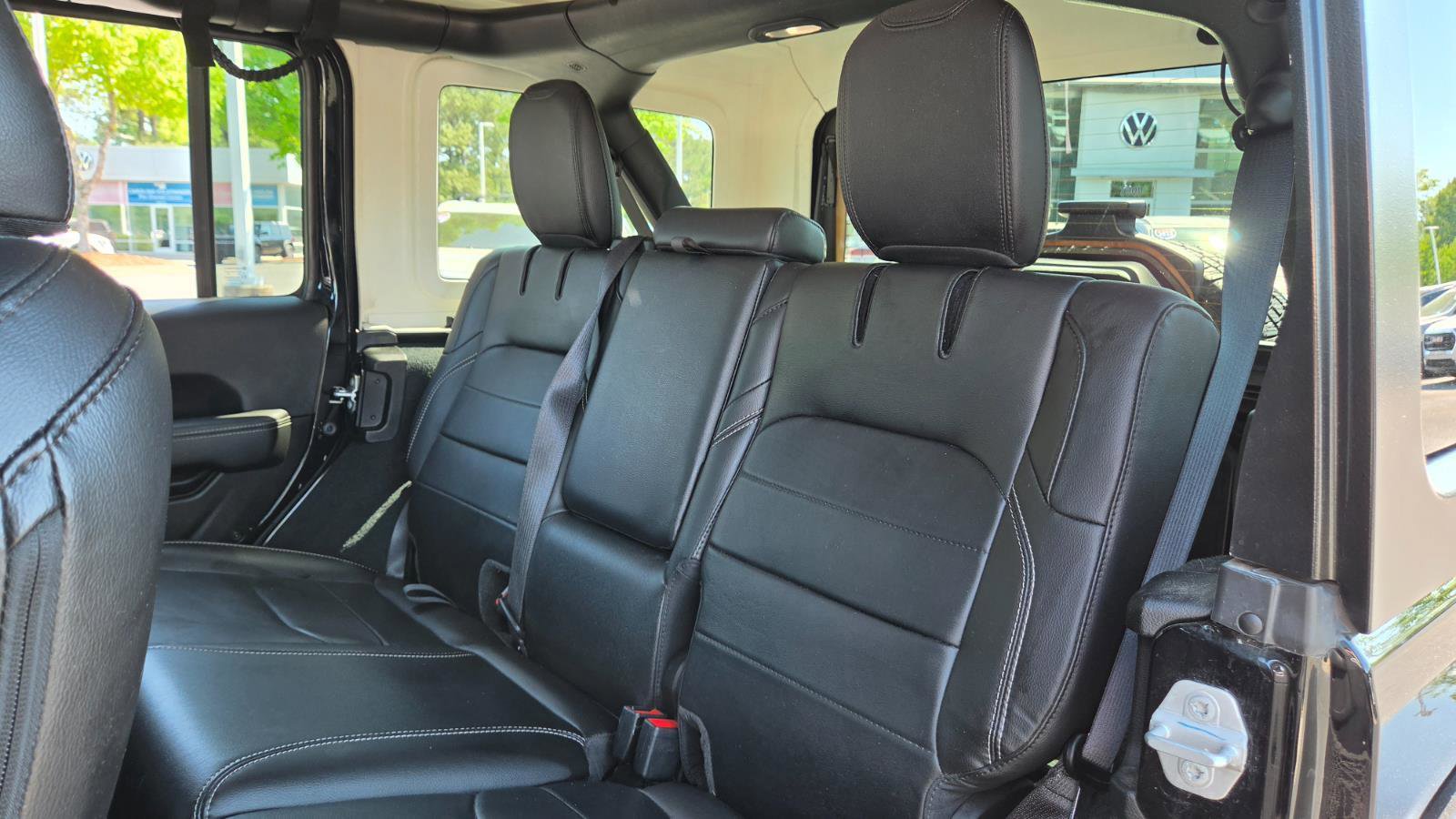 Used 2023 Jeep Wrangler Sahara w/ Cold Weather Group image 45