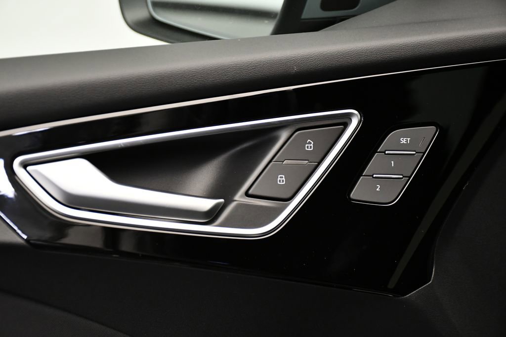 New 2026 Audi Q4 e-tron Premium image 34