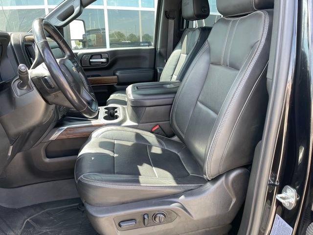 Certified 2022 Chevrolet Silverado 3500 High Country w/ Safety Package II AWD/4WD image 12