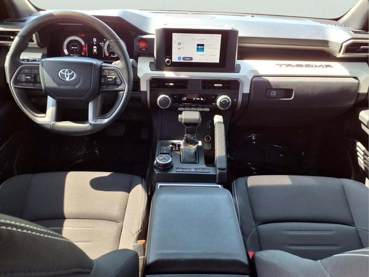 Used 2024 Toyota Tacoma TRD Off-Road image 12