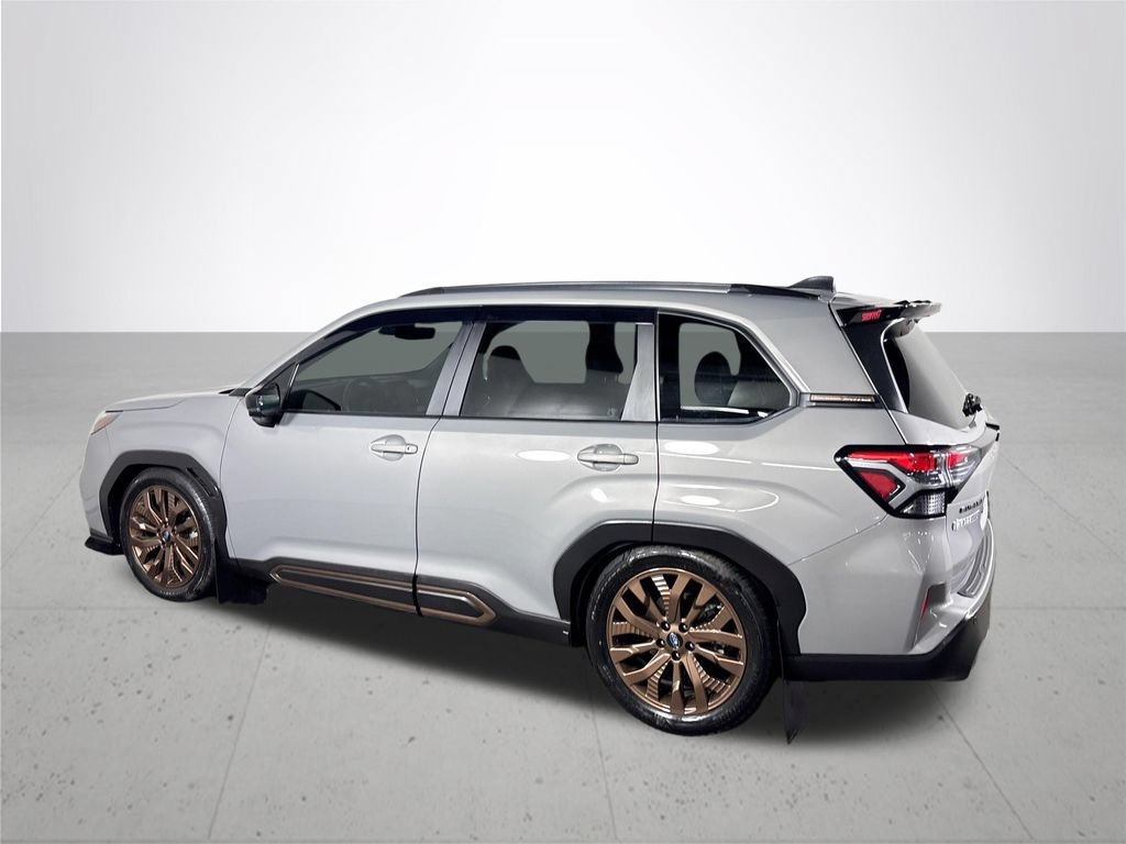 Used 2025 Subaru Forester Sport w/ Popular Package #1 AWD/4WD image 8