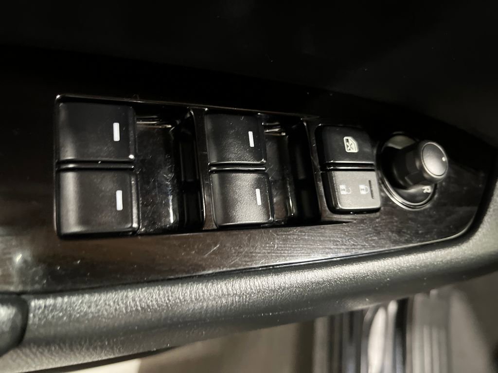 Used 2023 MAZDA CX-5 AWD 2.5 S w/ Preferred Package image 13