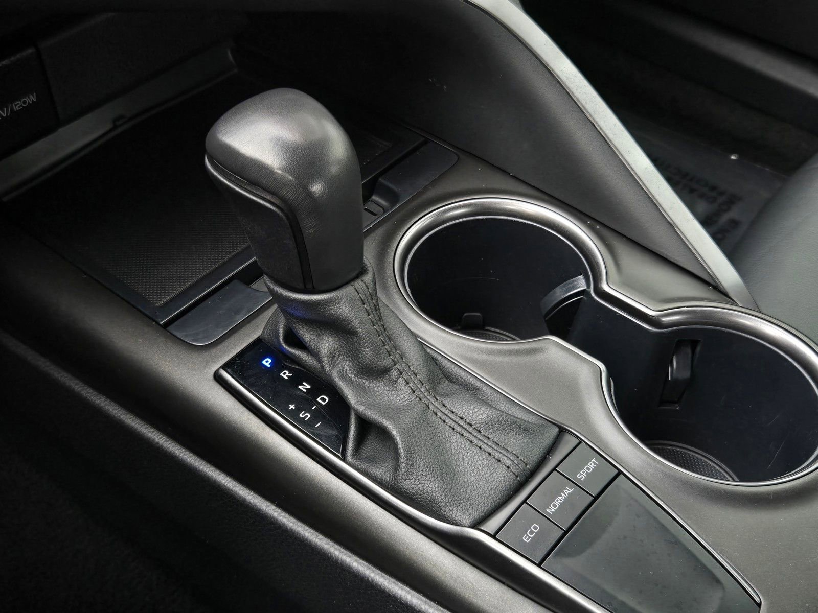 Certified 2024 Toyota Camry SE w/ Cold Weather Package image 18