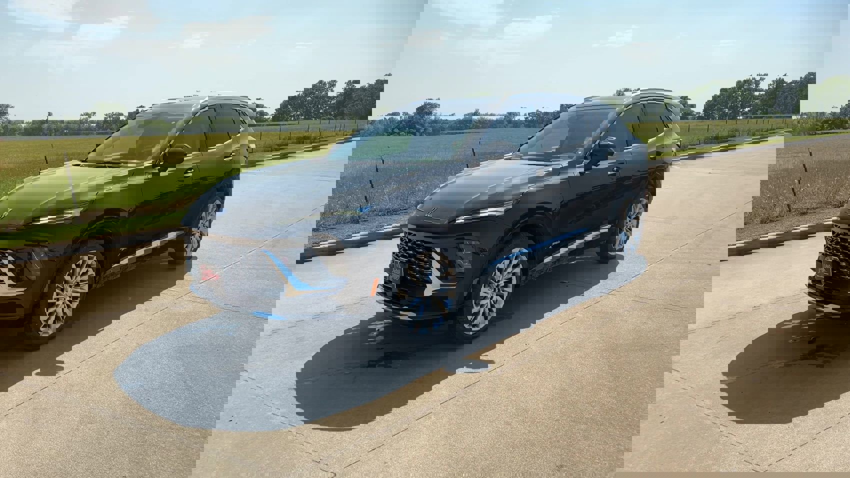 New 2025 Buick Envision Avenir image 4