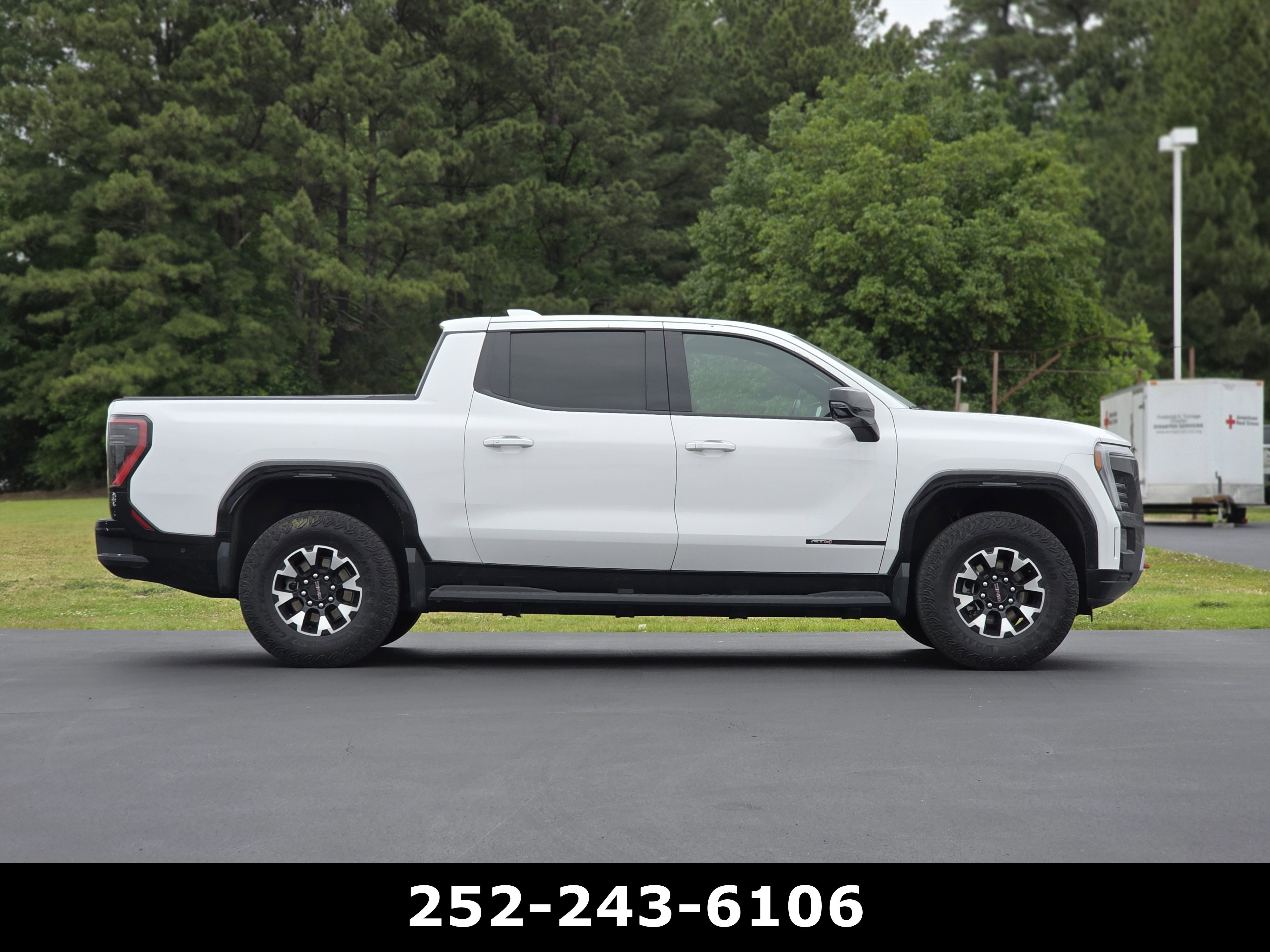 Used 2026 GMC Sierra EV AT4 AWD/4WD image 8