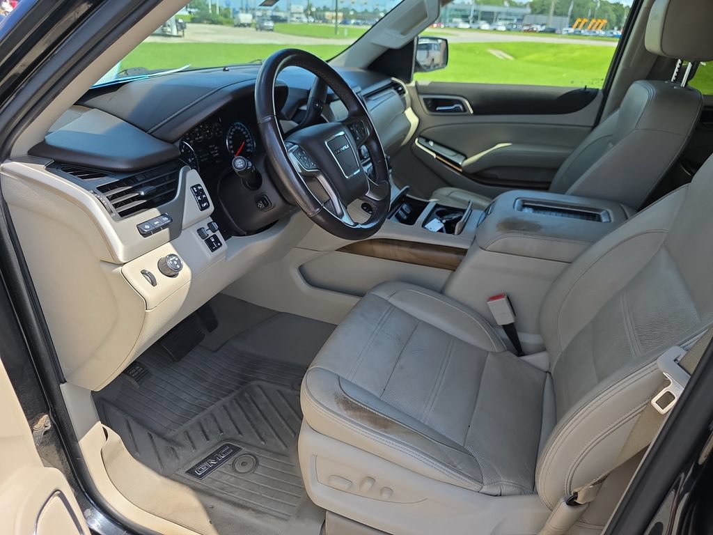Used 2019 GMC Yukon Denali w/ Denali Ultimate Package RWD image 10